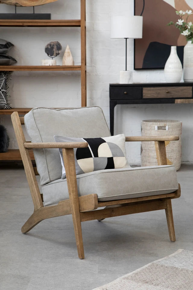 Hertha Chair