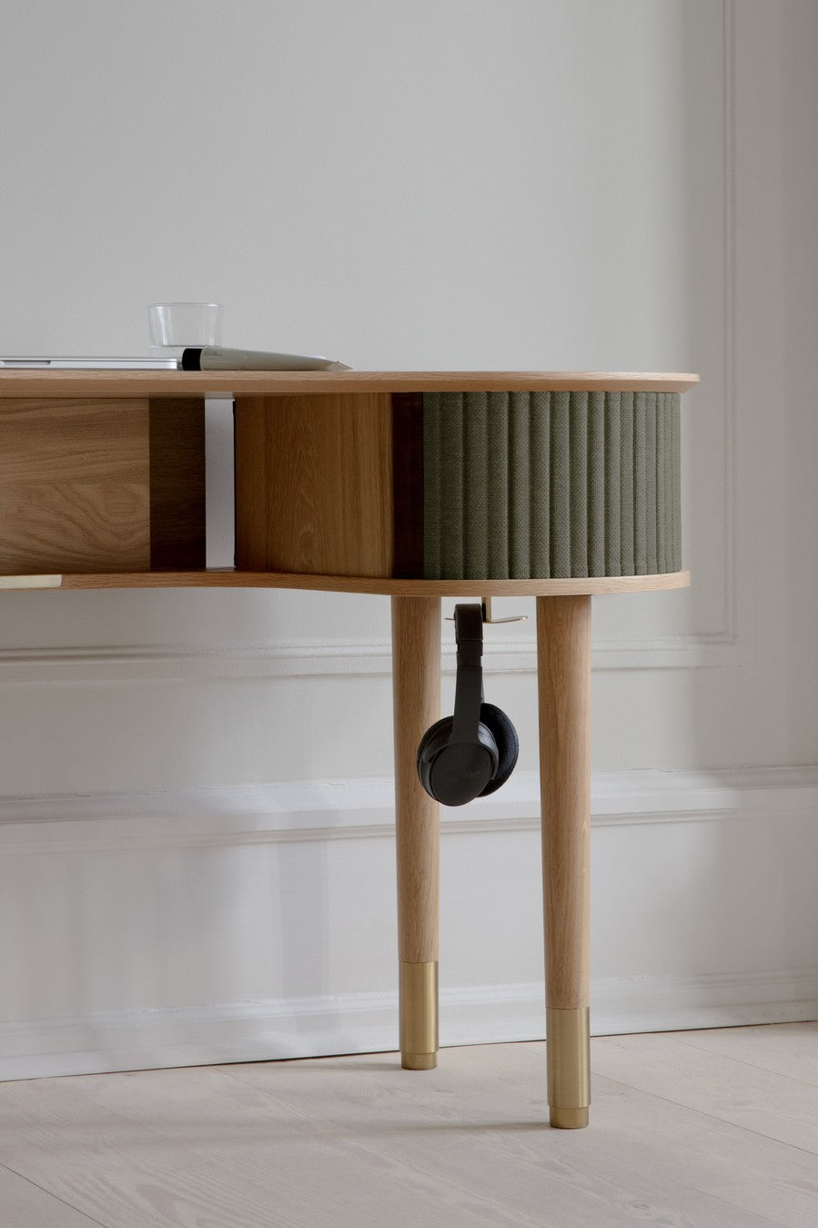 Audacious Desk - more colours