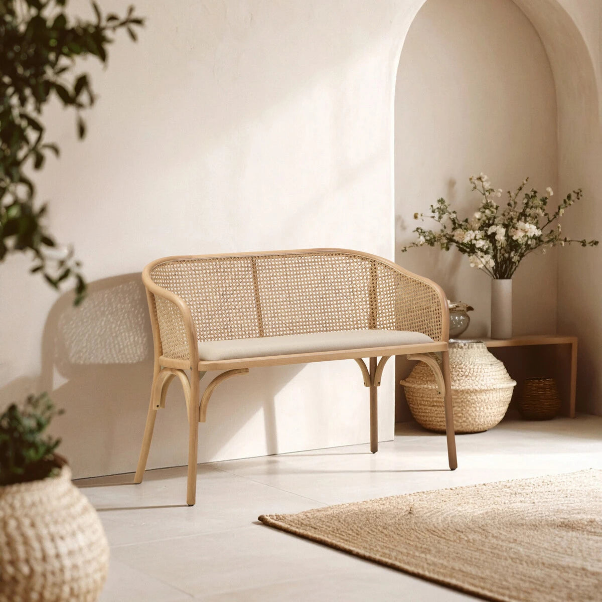 Century dining bench with arms