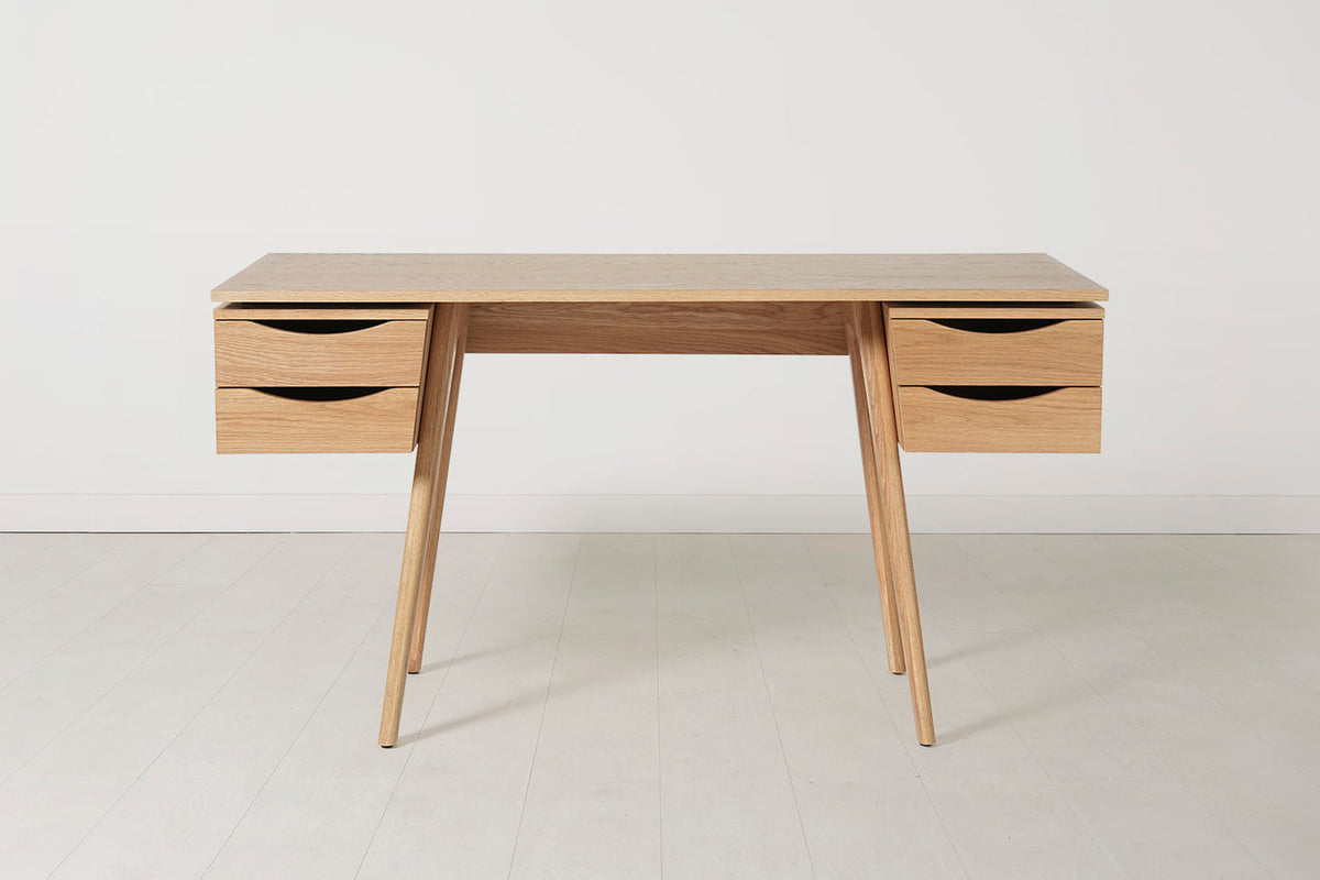Swyft Desk 03
