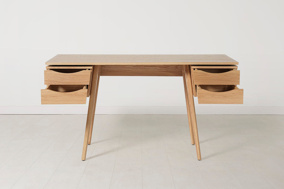 Swyft Desk 03