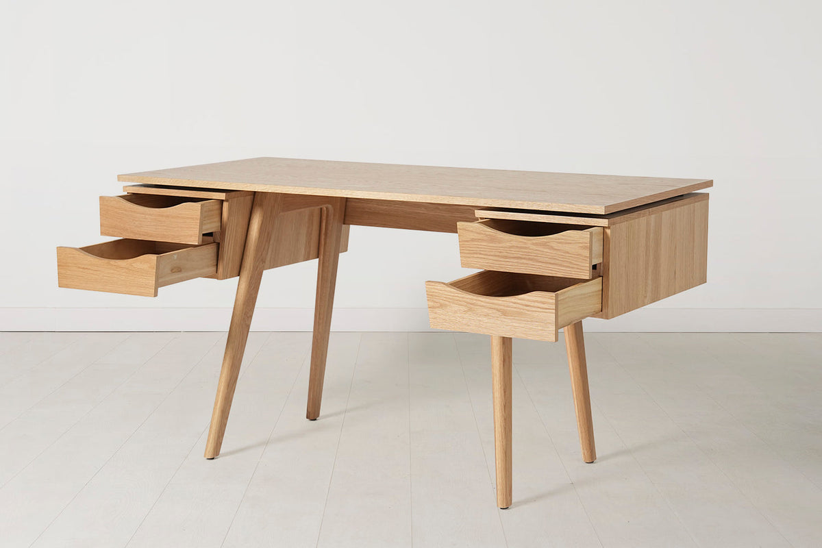 Swyft Desk 03