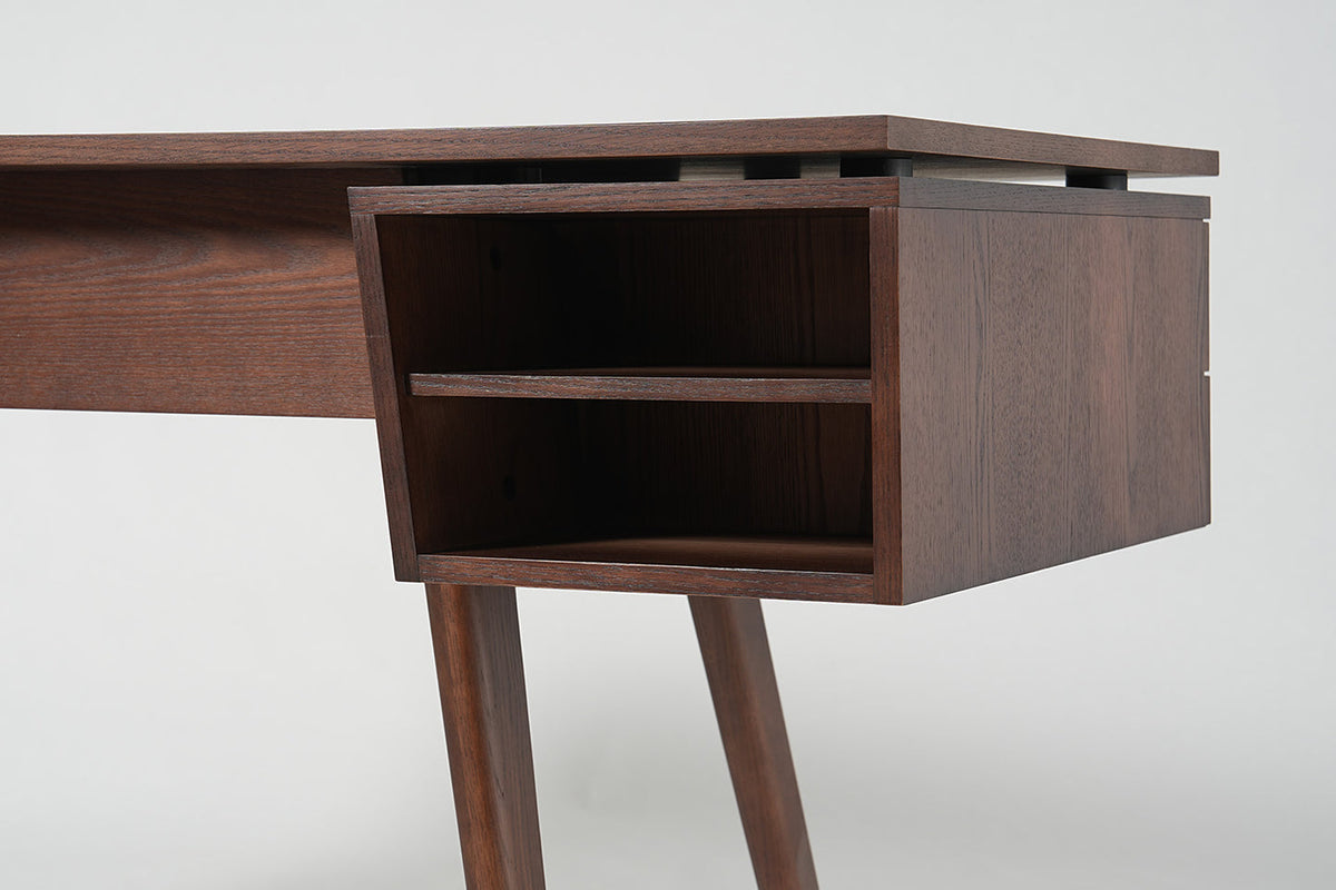 Swyft Desk 03