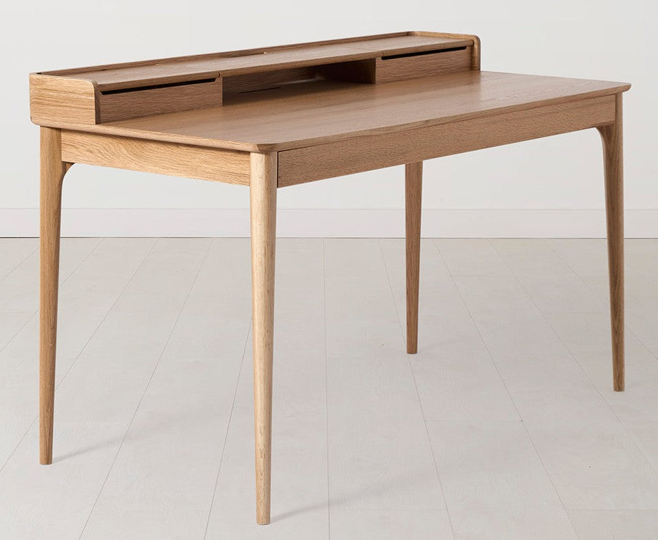 Swyft Desk 01