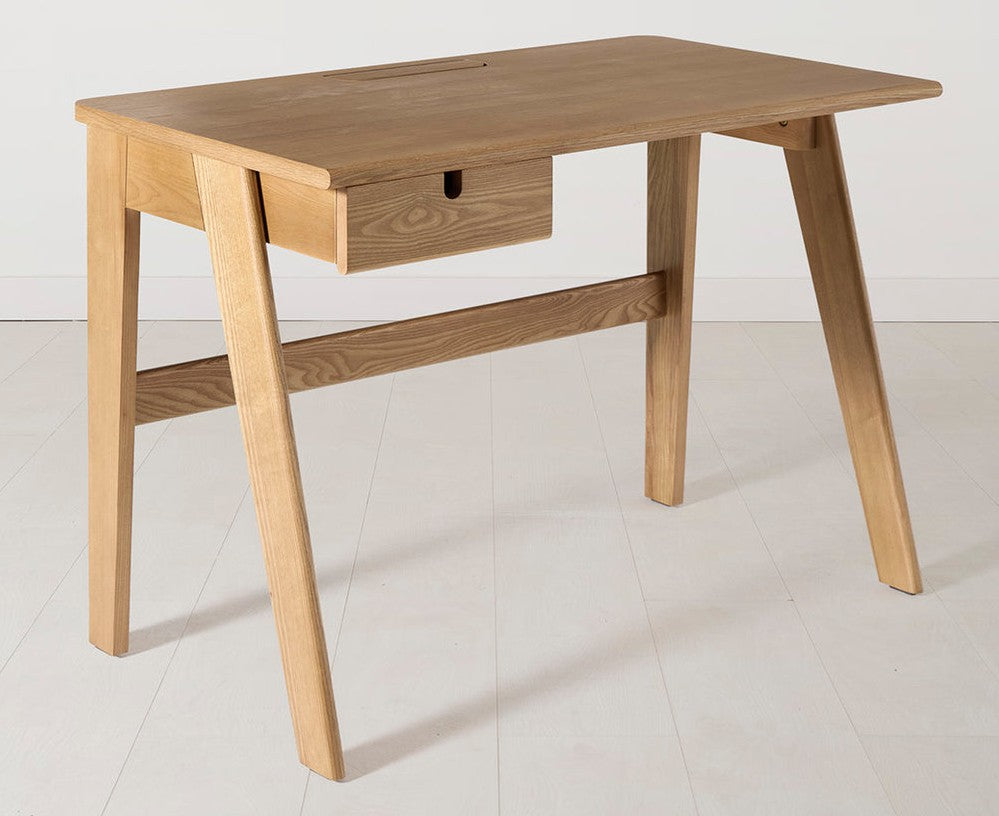 Swyft Desk 02