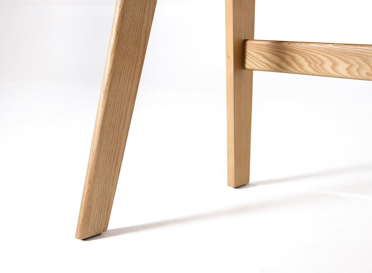 Swyft Desk 02