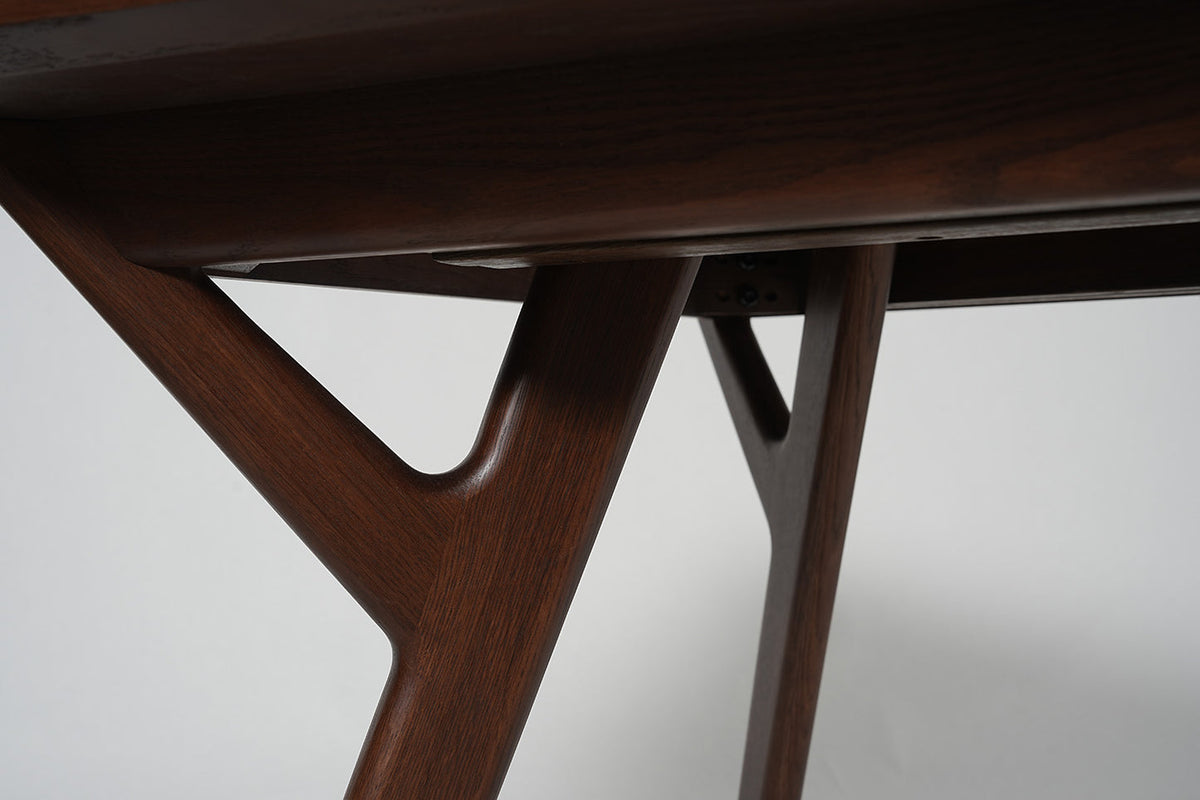 Swyft Extending Dining Table 04 - More Colours