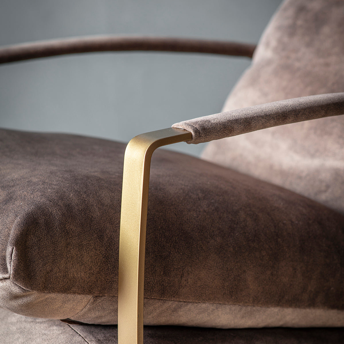 Faba Lounger Chair
