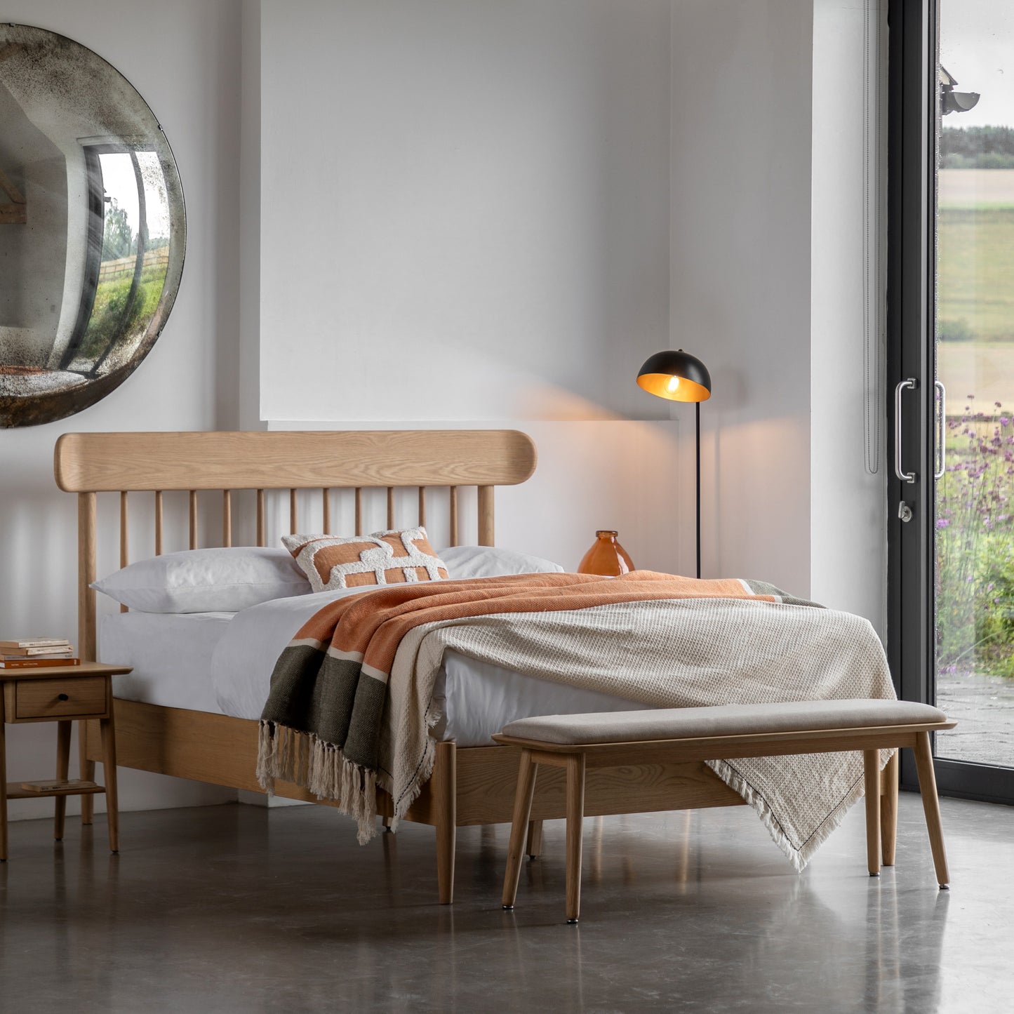 Hatta Spindle Bed