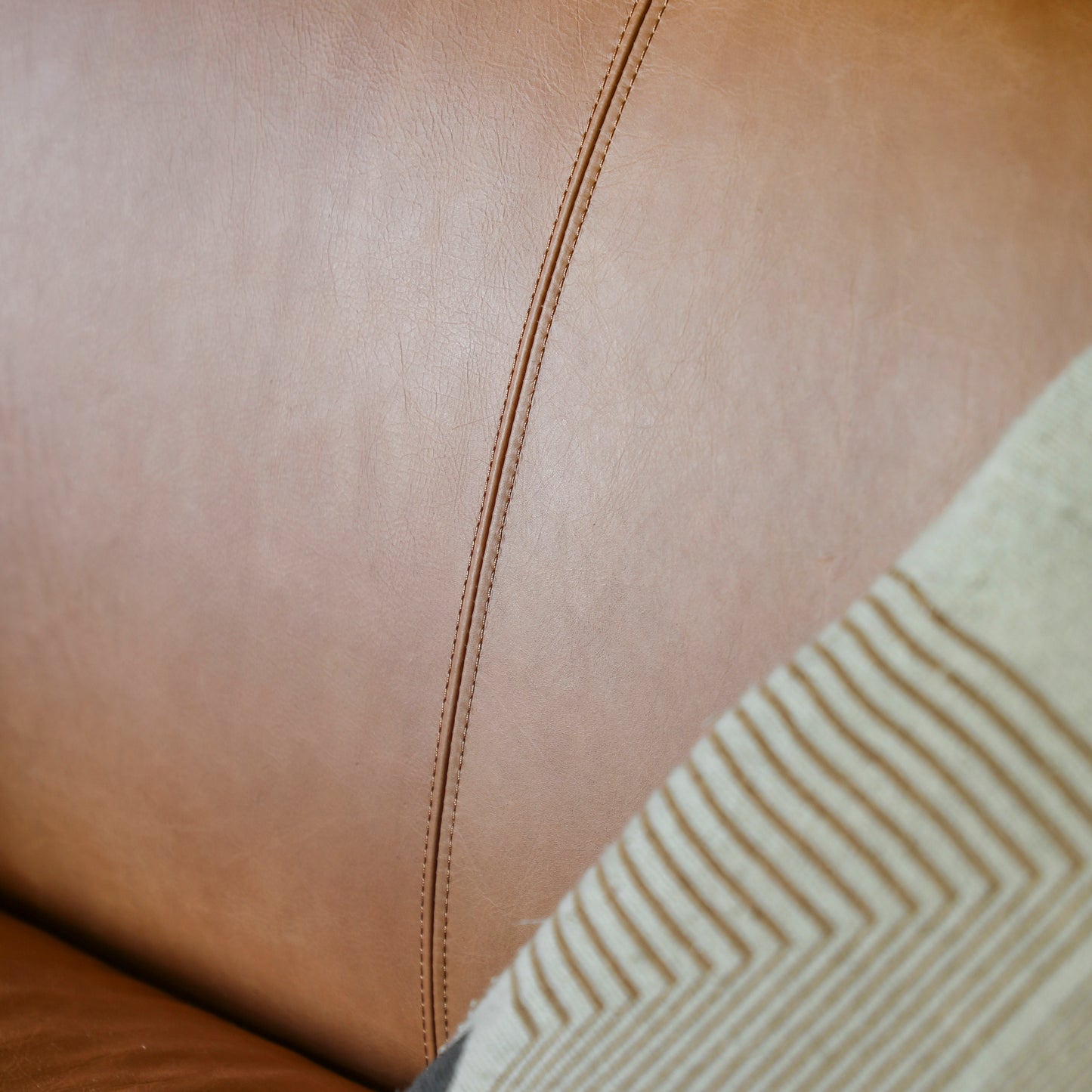 Stratta Small Sofa