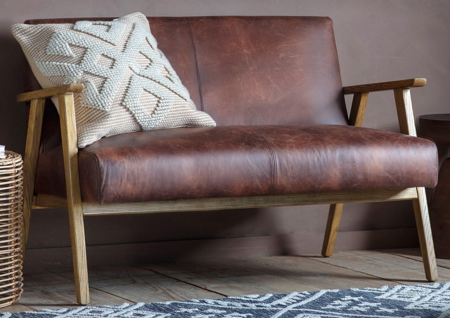 Neylar Sofa