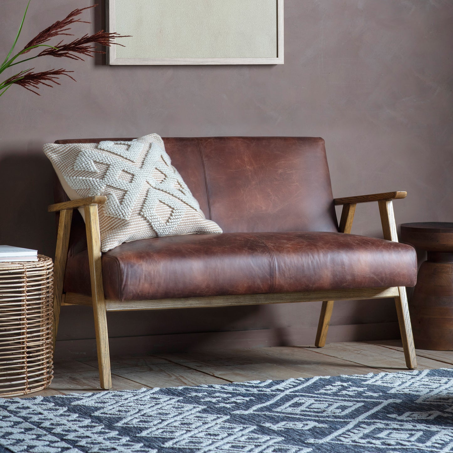 Neylar Sofa