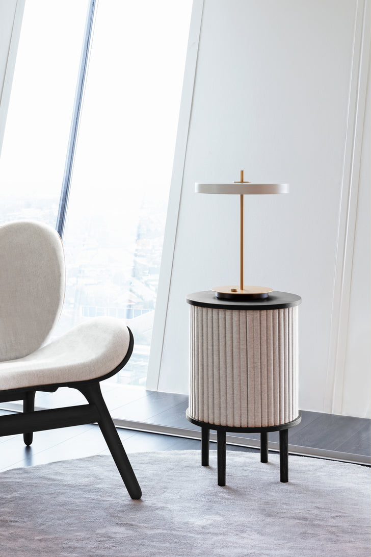 Audacious USB side table - more colours