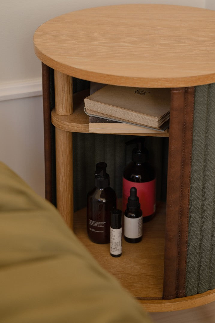 Audacious USB side table - more colours