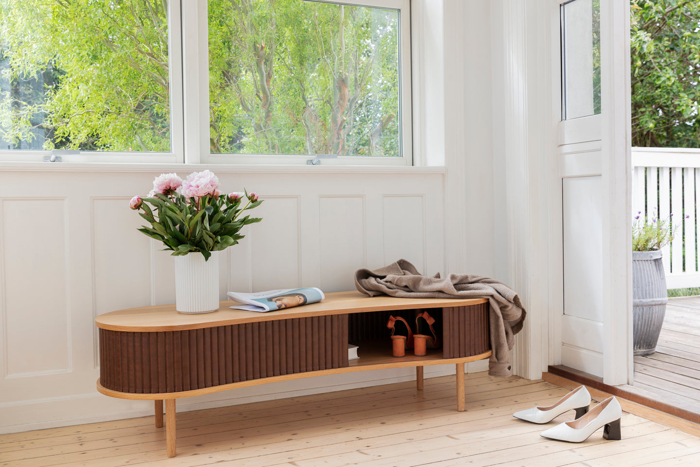 Audacious TV unit - more colours