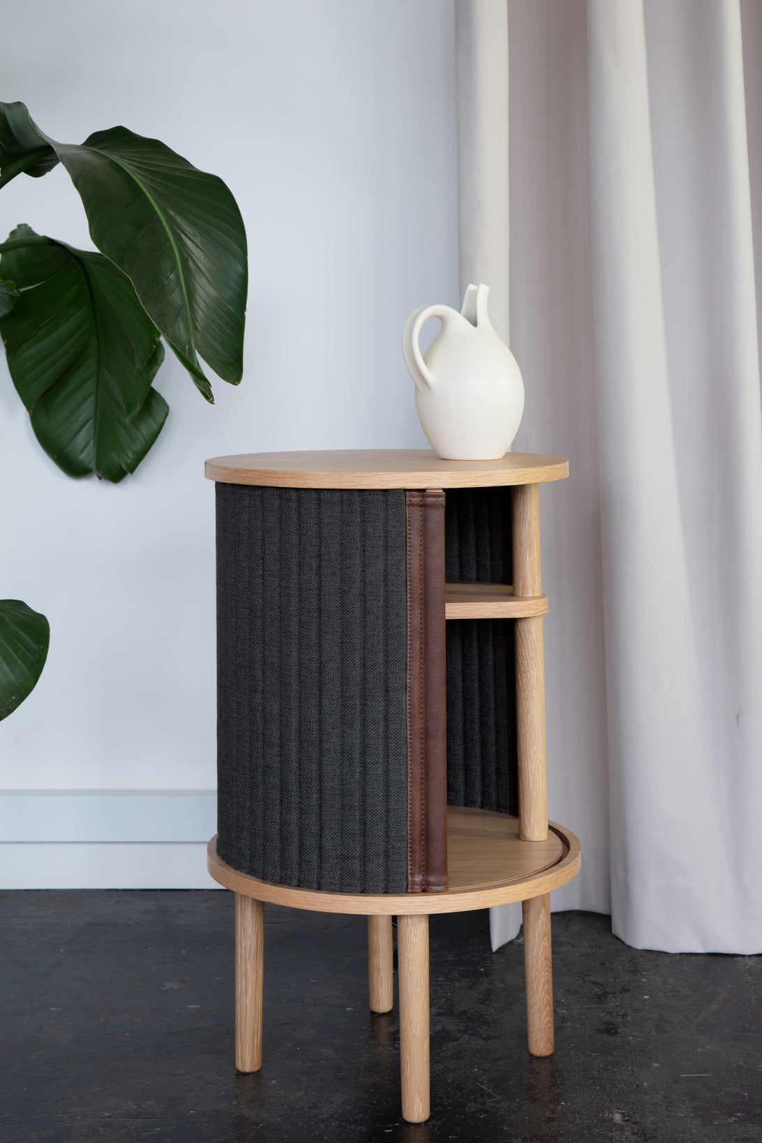 Audacious USB side table - more colours