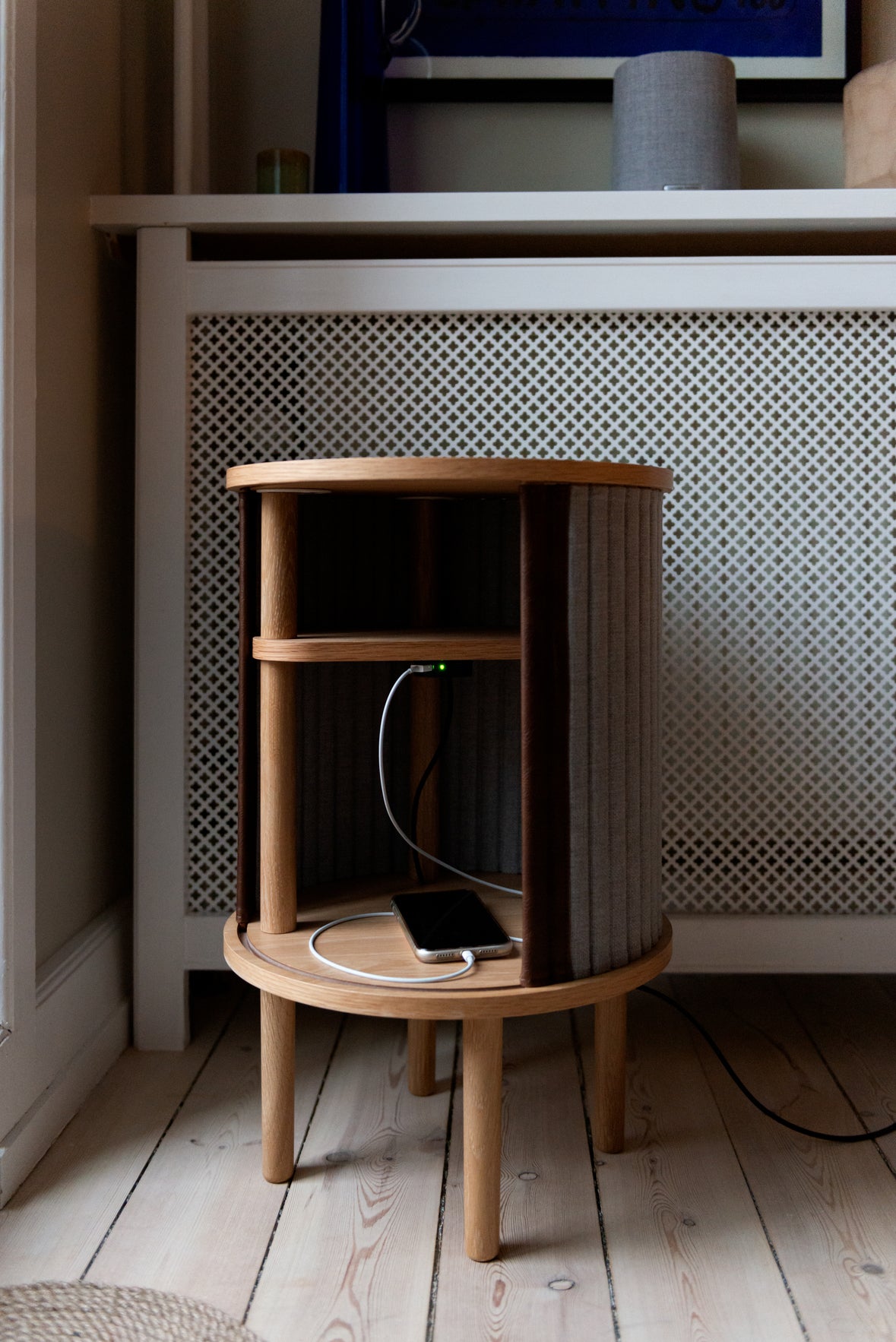 Audacious USB side table - more colours