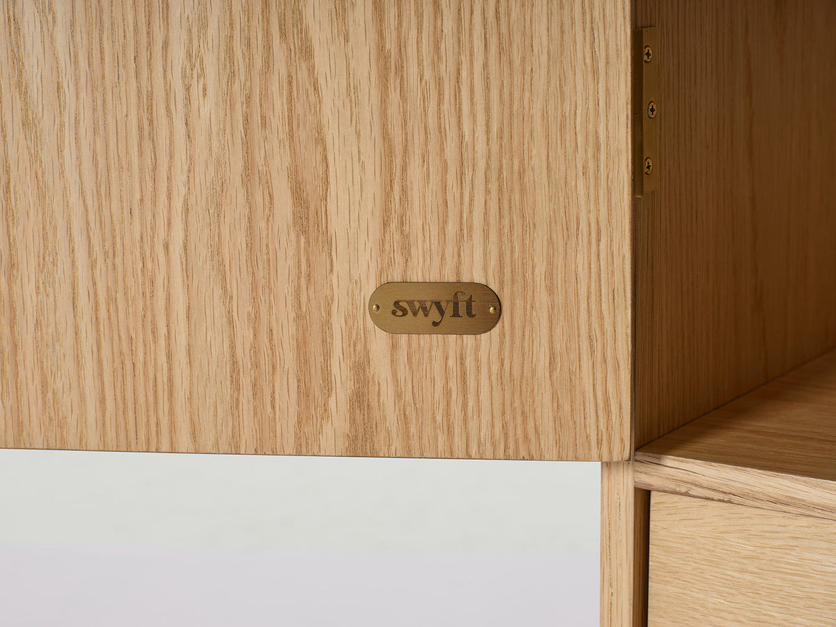 Swyft Wardrobe 01