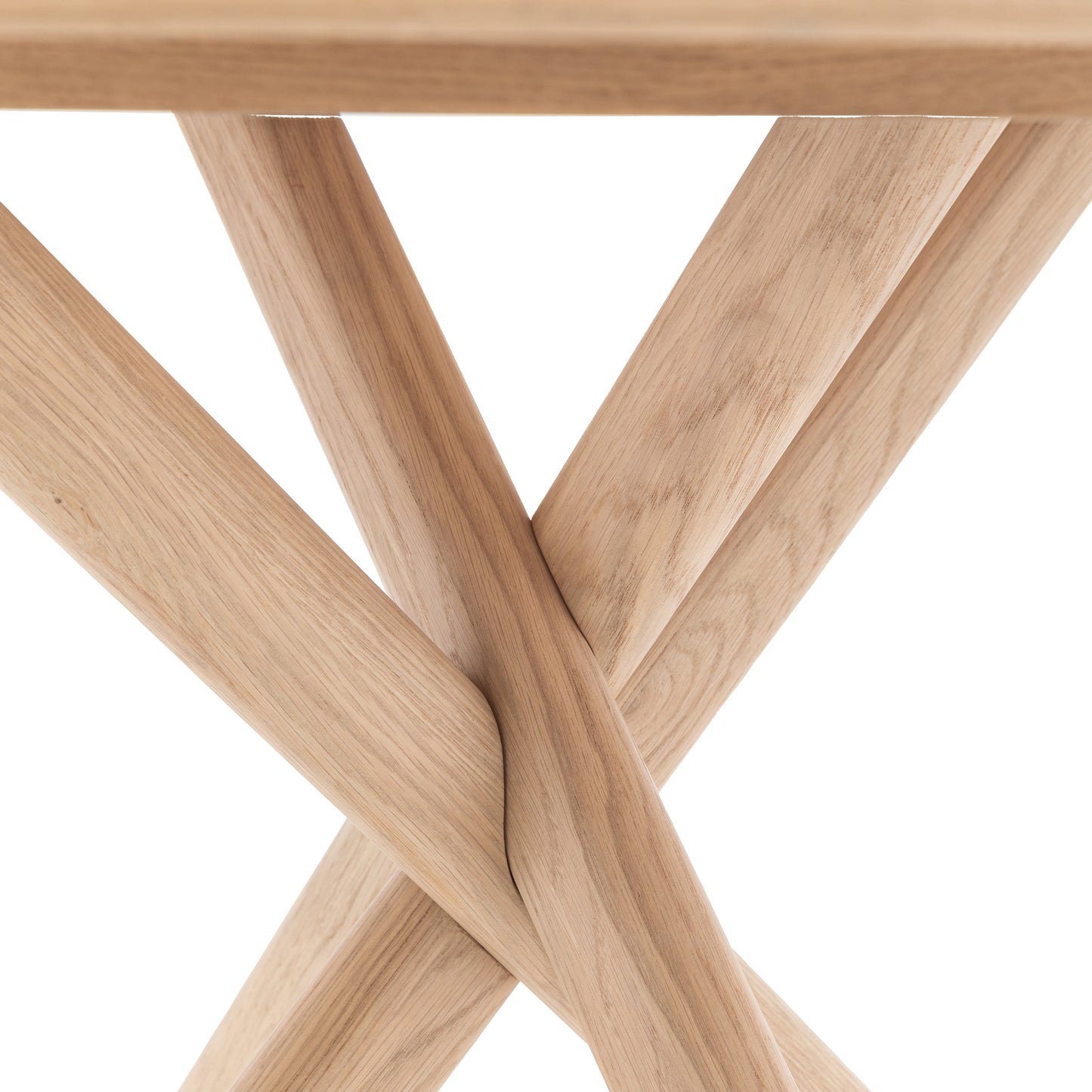 Cossa Dining Table