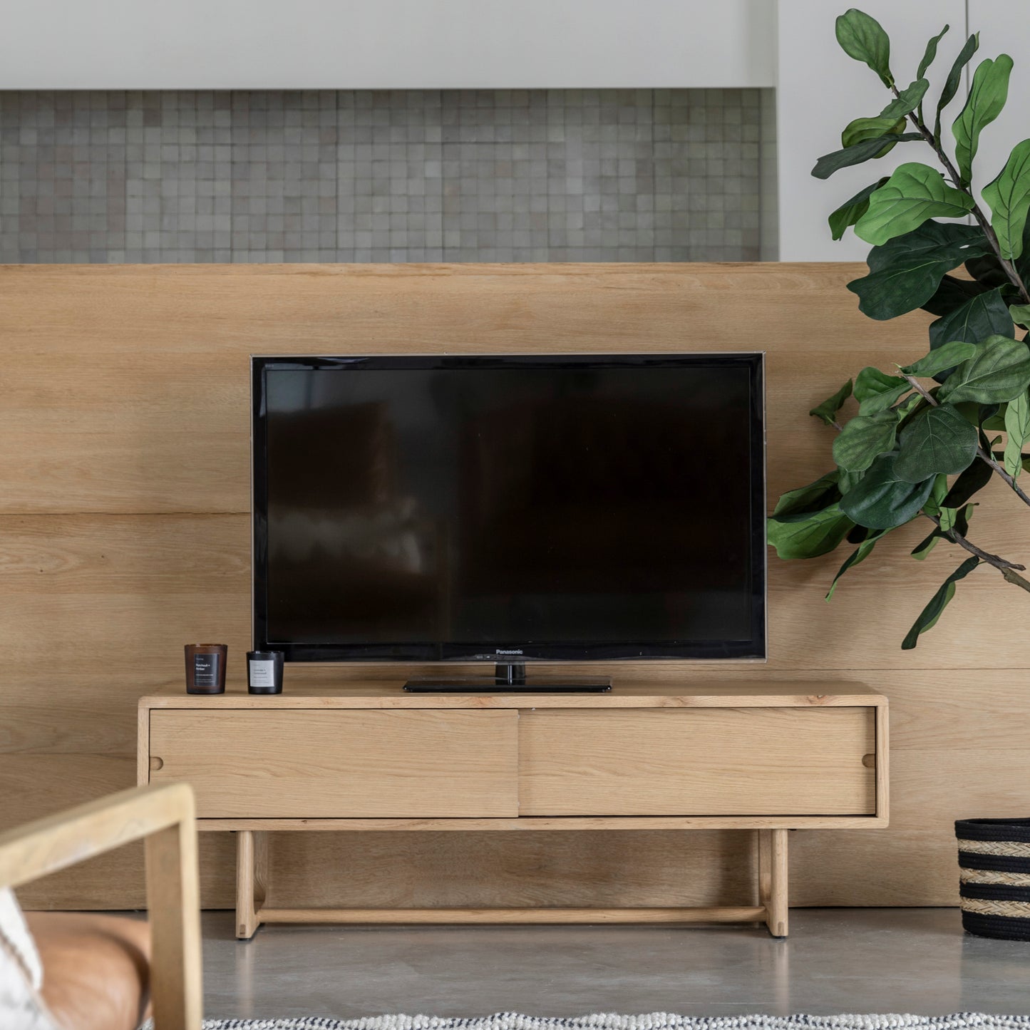 Crofte TV/Media Unit