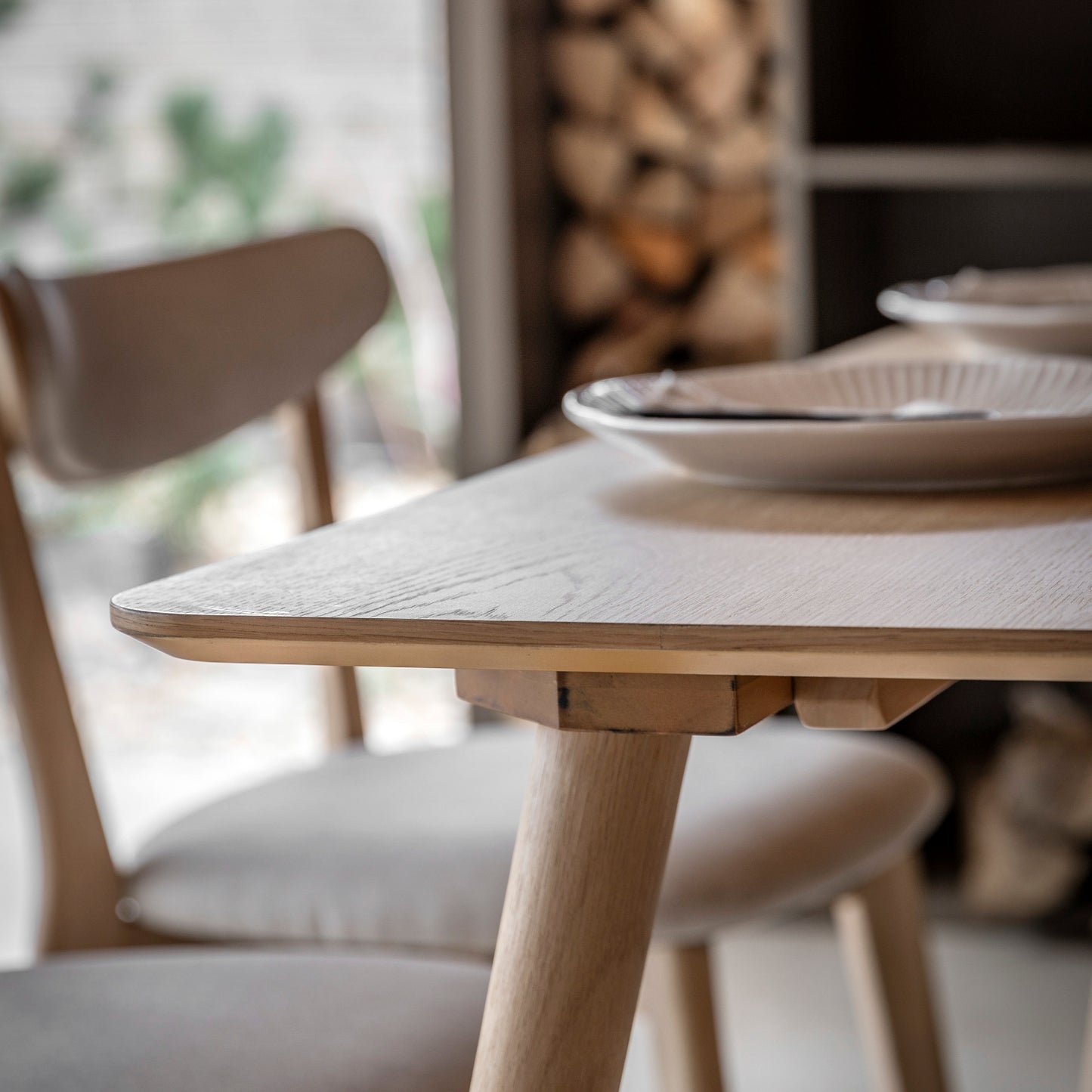Hatta Rectangular Dining Table
