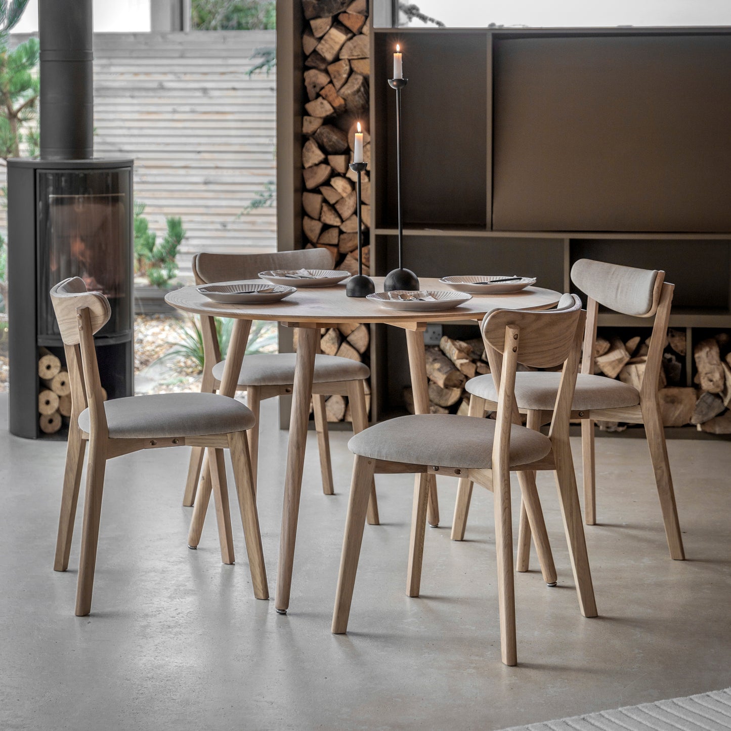 Hatta Round Dining Table