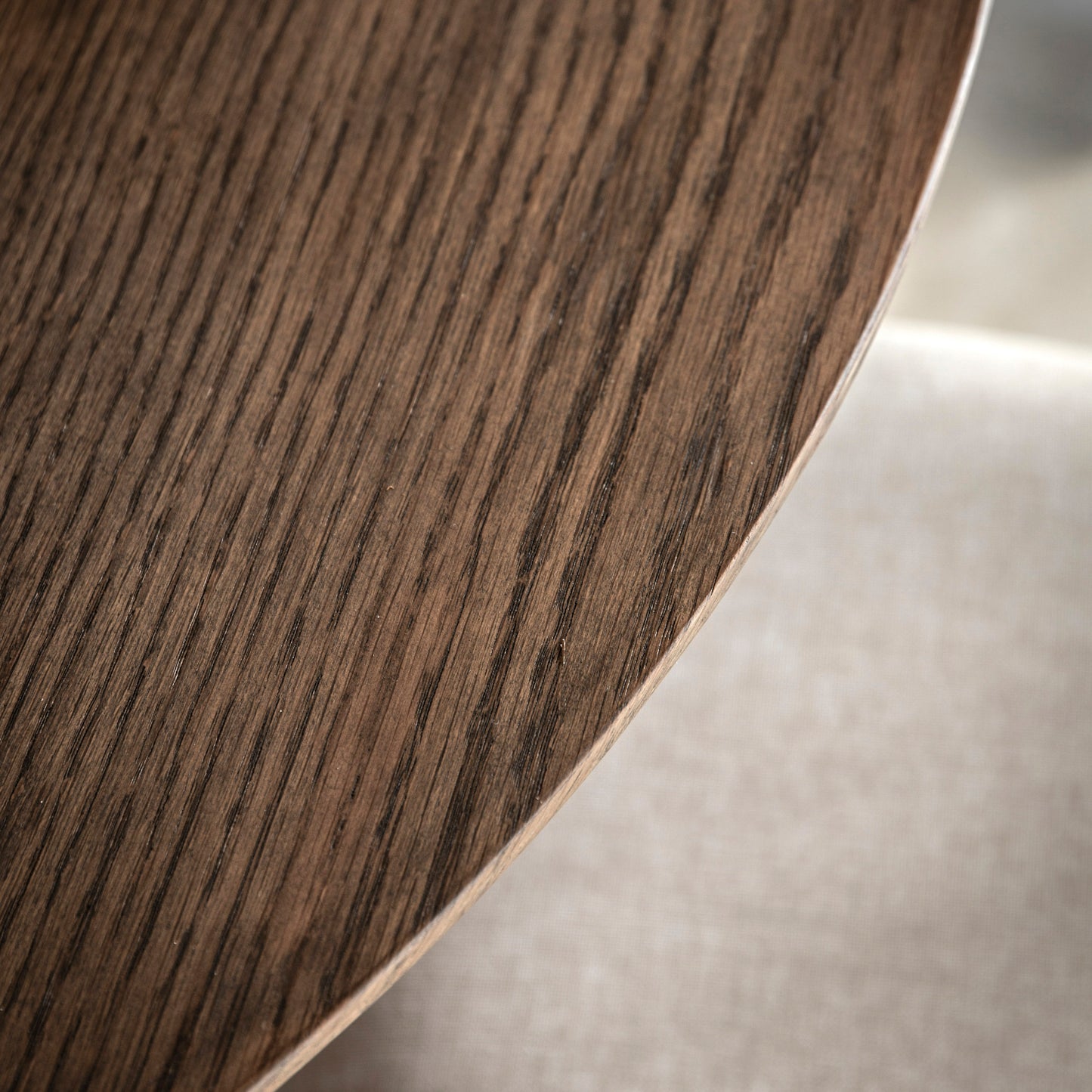 Hatta Round Dining Table