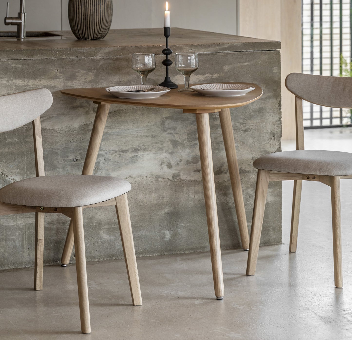 Hatta Triangular Dining Table