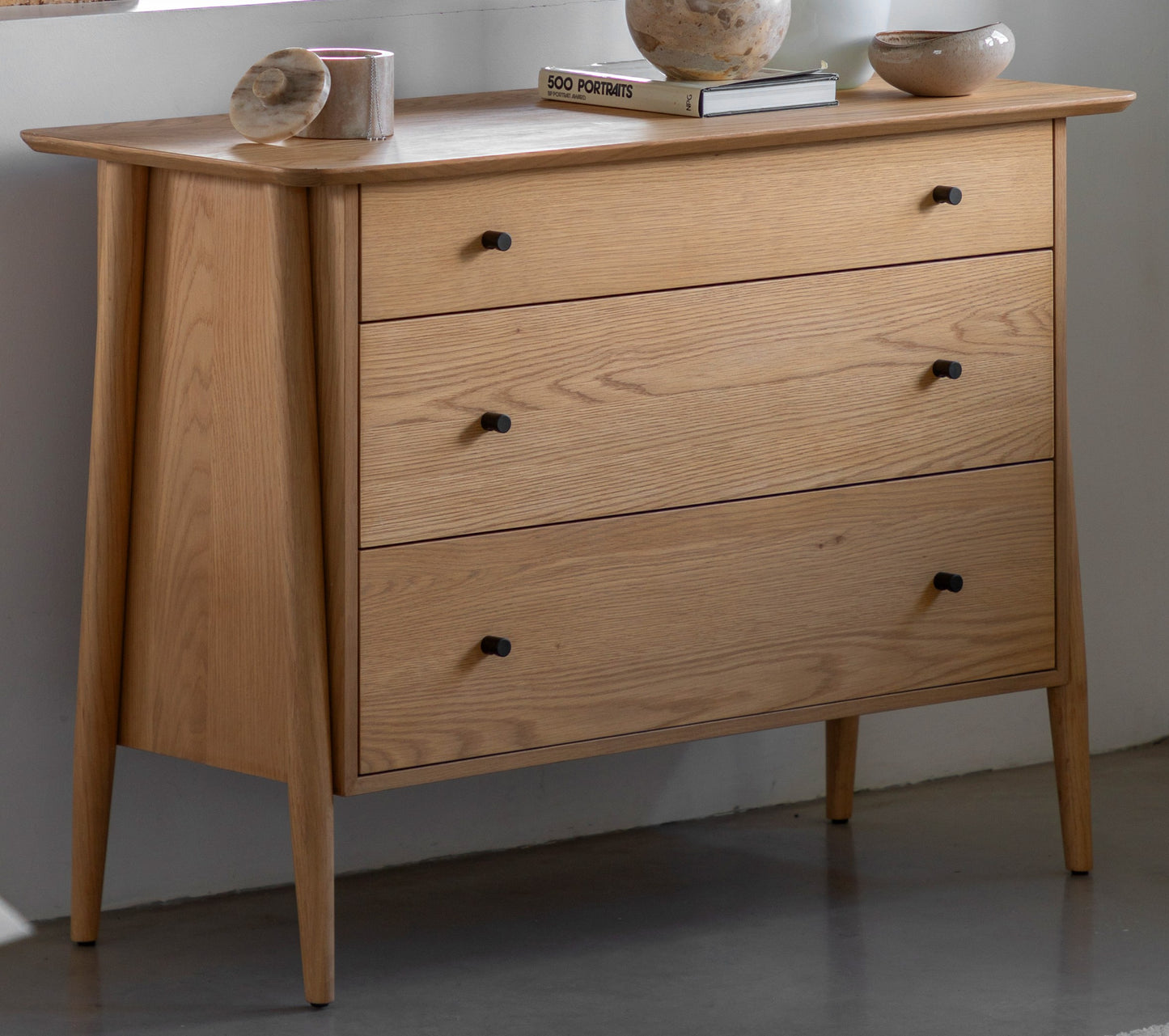 Hatta Chest