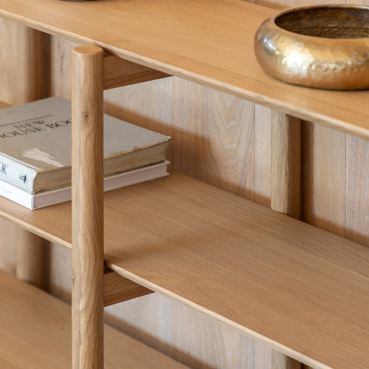 Hatta Low Shelving