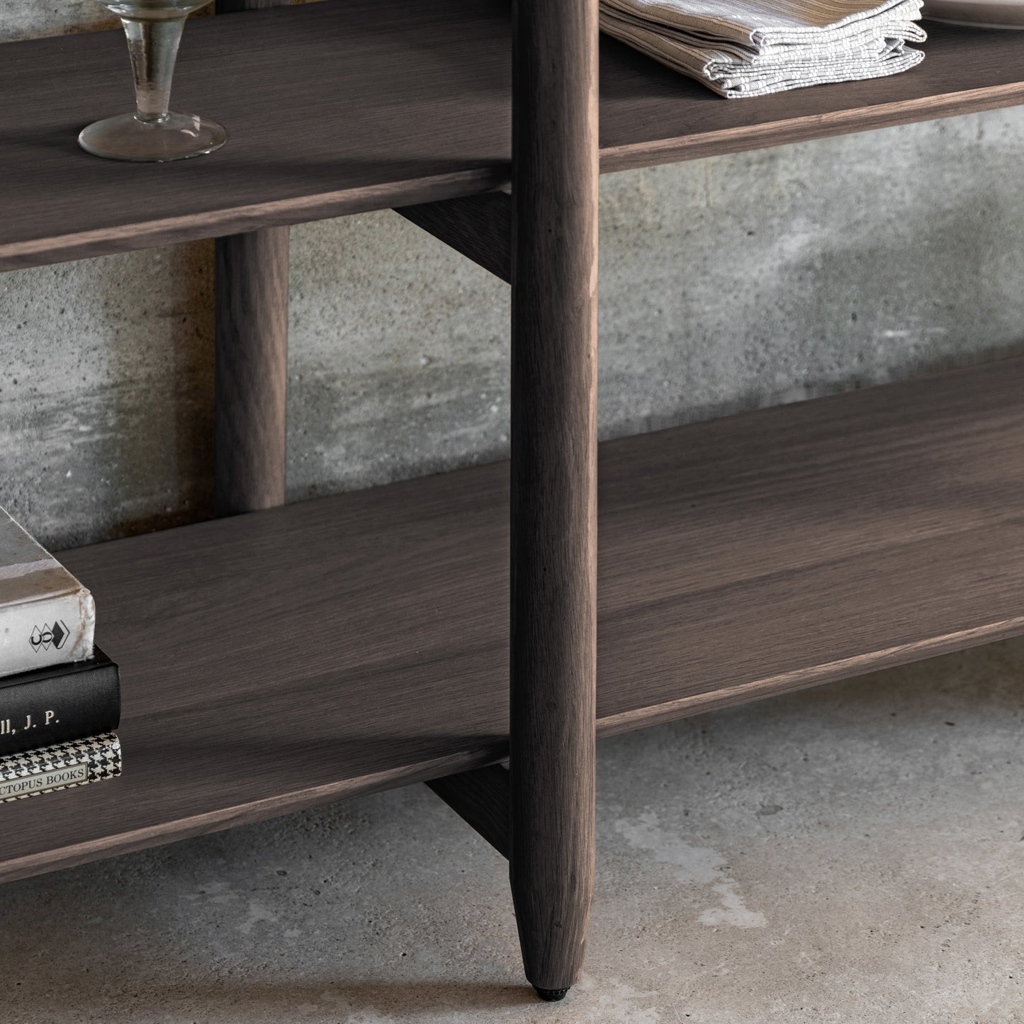 Hatta Low Shelving