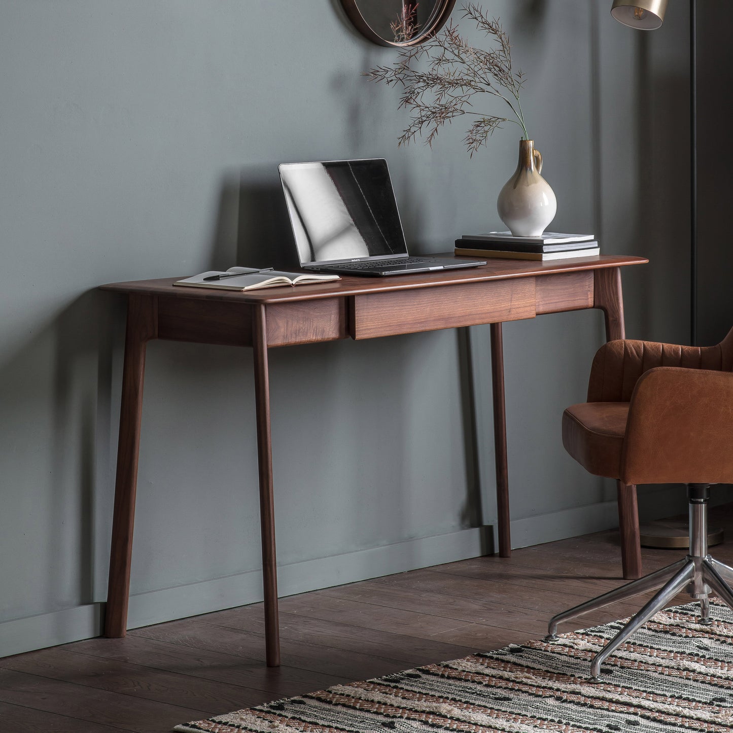 Midro desk