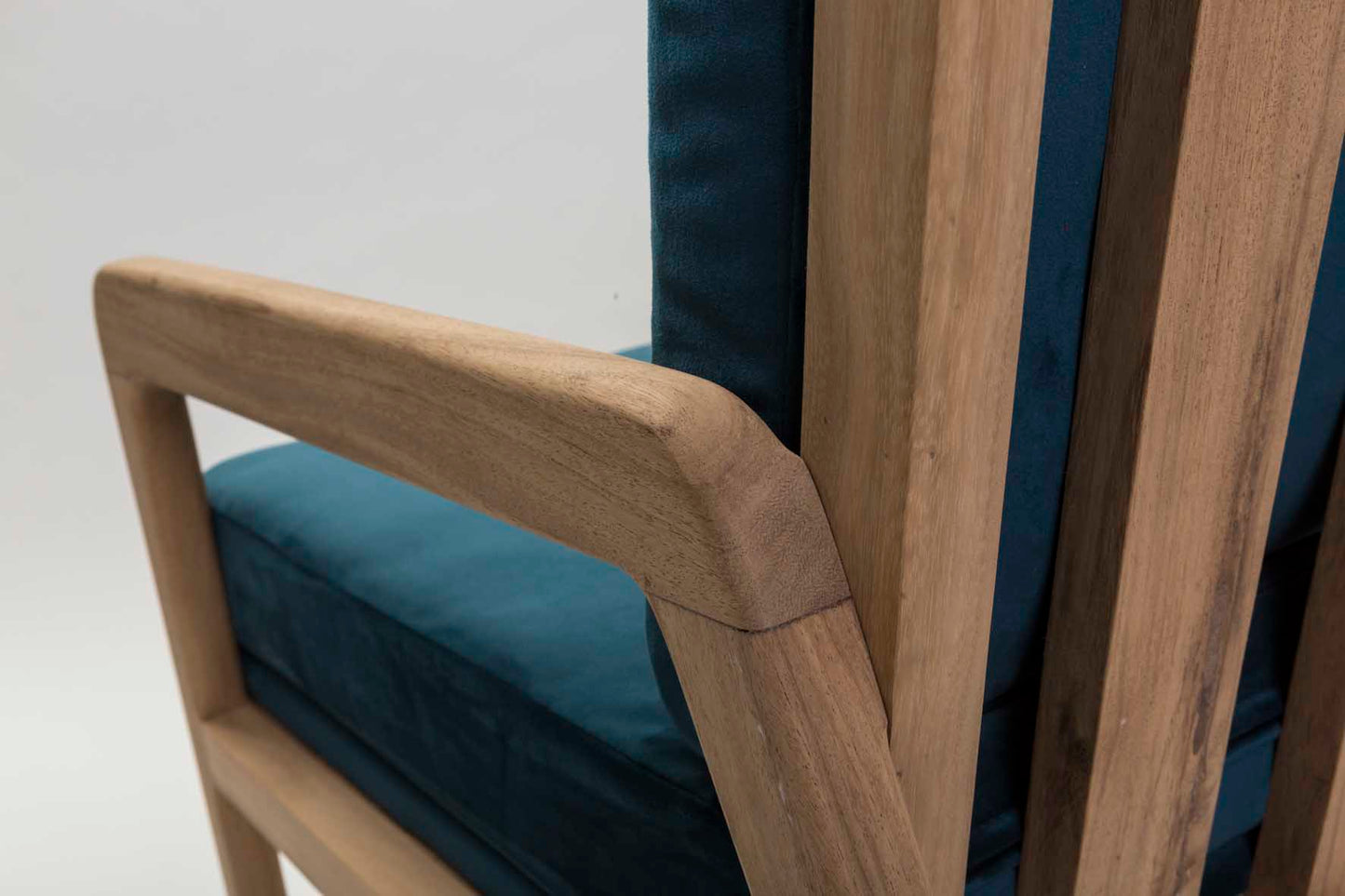Pams armchair - various colours