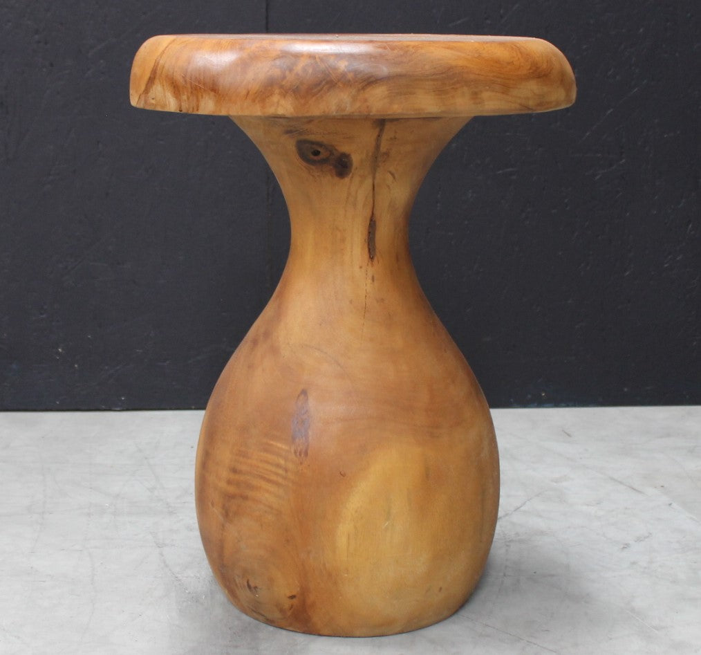 Tika side table