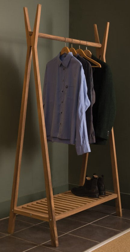 Traten Clothes Rail